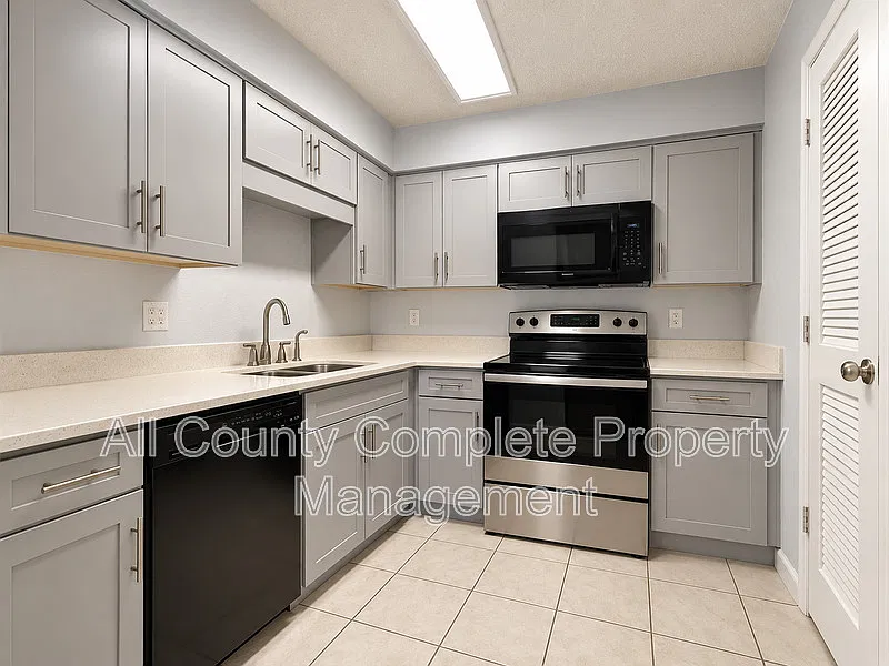 5811 Atlantic Blvd — Photo 3