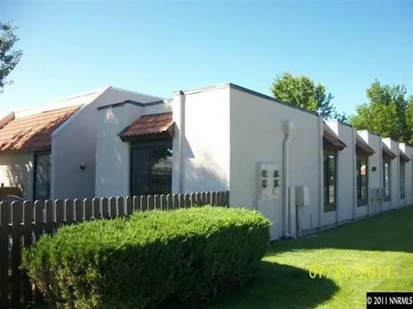 1041 Baywood Dr, Sparks, NV 89434