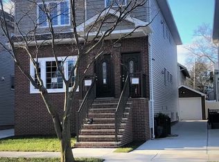 205 3rd St, Staten Island, NY 10306