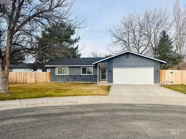 551 Park Meadows Cir, Twin Falls, ID 83301