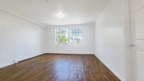 2536 Holland Ave #2R Photo 1