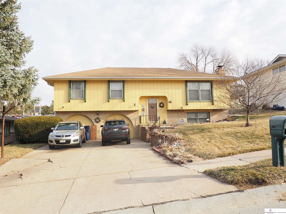 1st image of 4616 Holly St