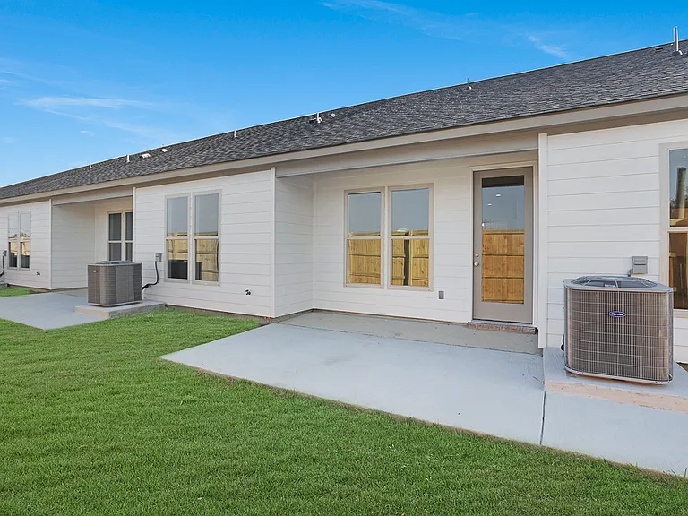 13724 Rivanna Ln #32 — Photo 4