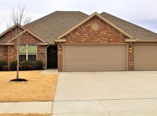 1206 SW Horizon St, Bentonville, AR 72712