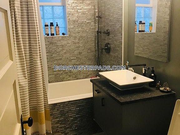 3rd image of 54 Percival St #1R