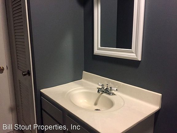 5th image of 840 S 6th St #5