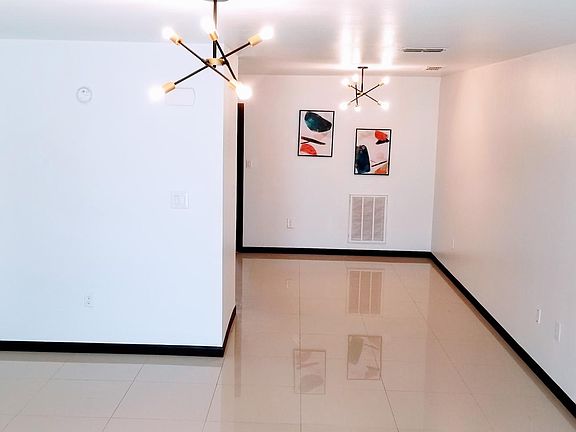 3rd image of 2550 Weslaco Rd #M-4