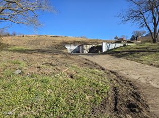 920 Roaring Fork Rd, Greeneville, TN 37745