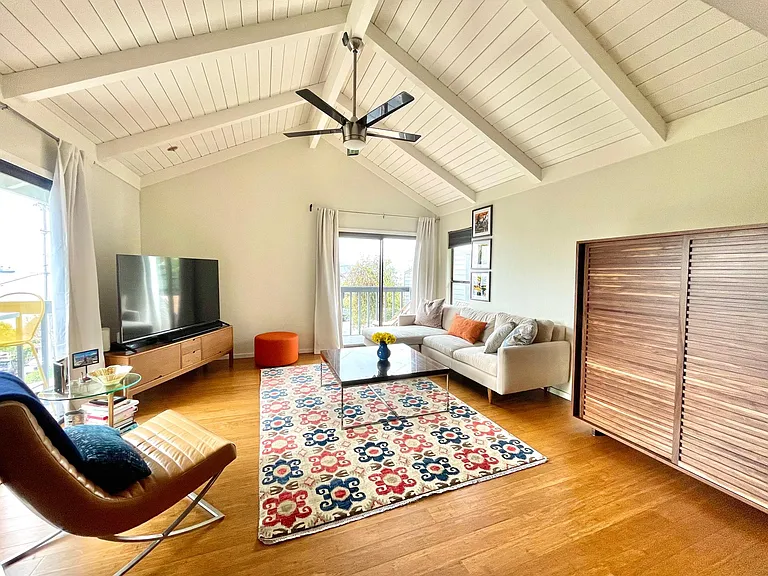 Main floor living room