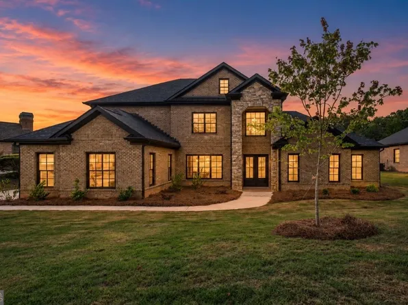 5286 Brookhollow Dr, Douglasville, GA 30135