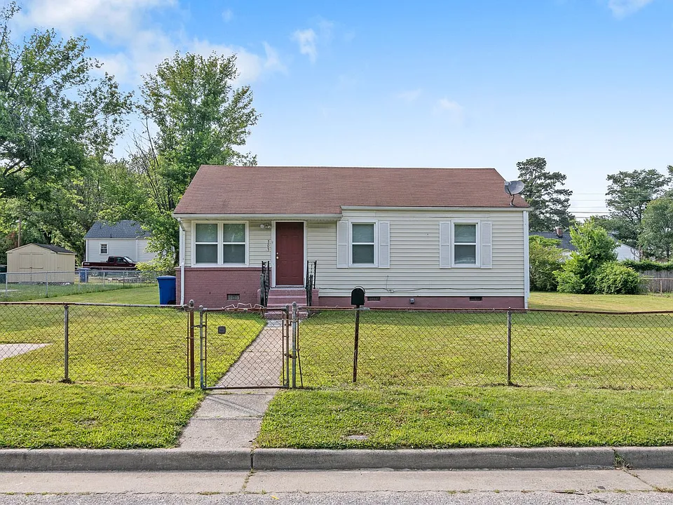 503 Woodfin Rd