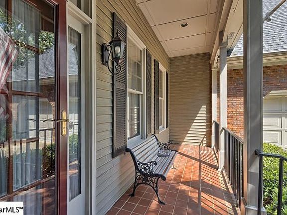 4th image of 100 Glenbriar Ct