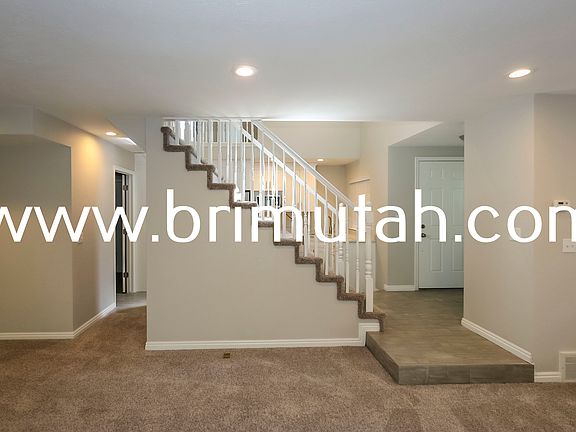 2nd image of 1153 & 1159 Garfield Ave #1159