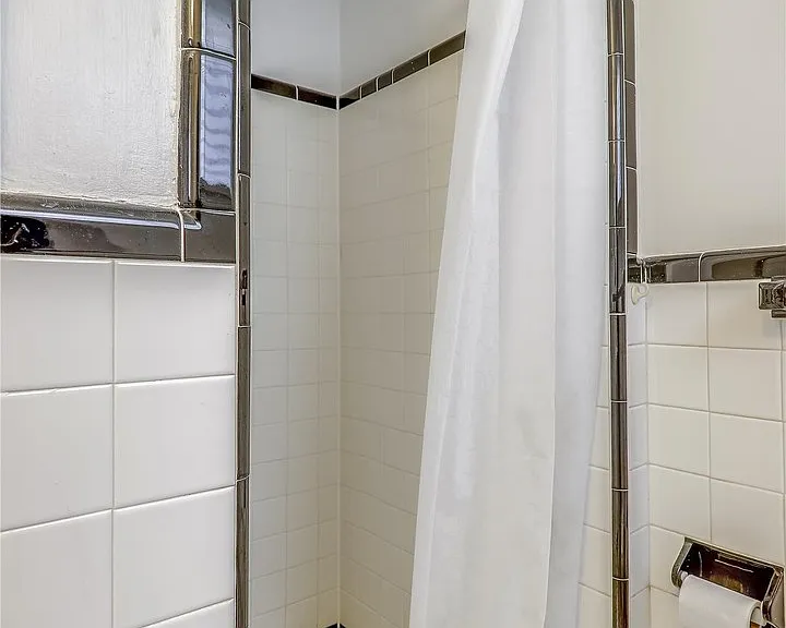 3303 Winnett Rd — Photo 25