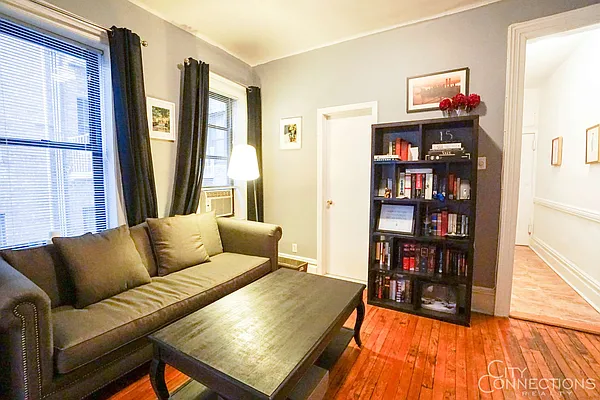 Rented by City Connections Realty | media 23