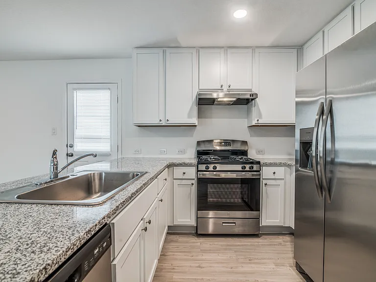 2406 Double Oak Dr — Photo 12