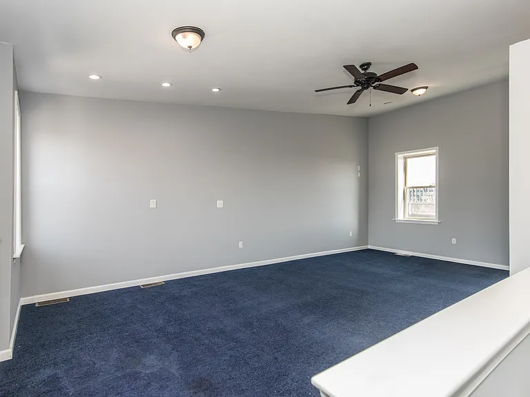 2316 E Lehigh Ave — Photo 37