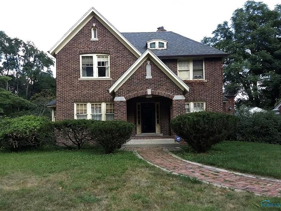 1st image of 2720 Inwood Dr