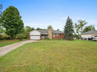 10594 York Rd, North Royalton, OH 44133