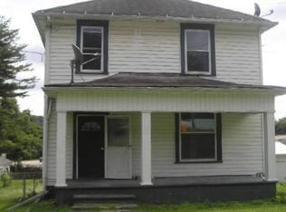2104 Chester Ave, Wellsville, OH