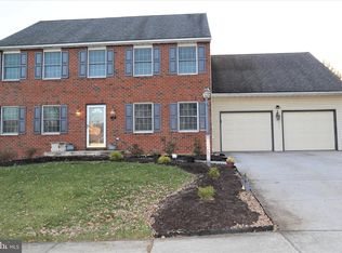 1010 Armstrong Rd, Carlisle, PA 17013
