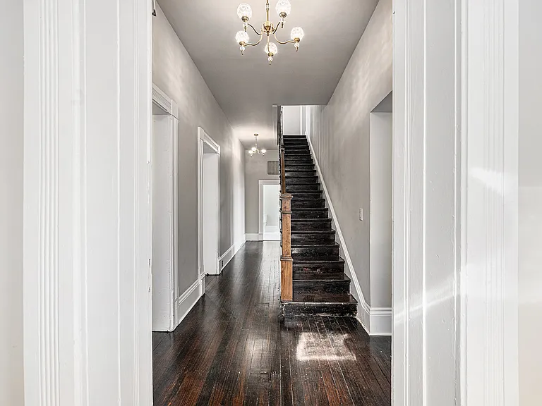 1311 Francis St #1 — Photo 3