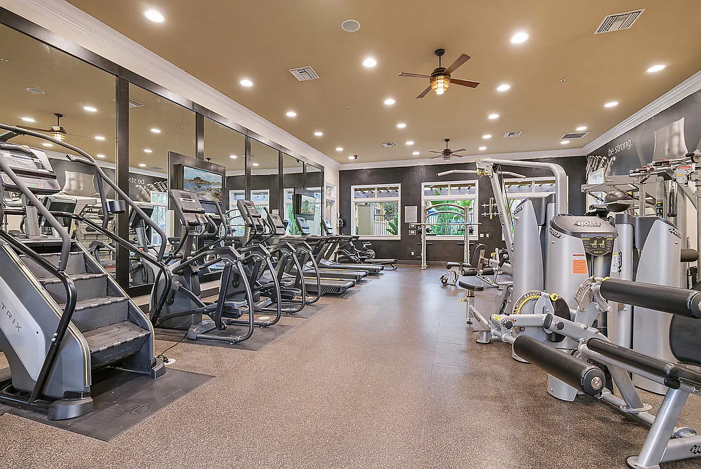Allure at Scripps Ranch — Photo 2