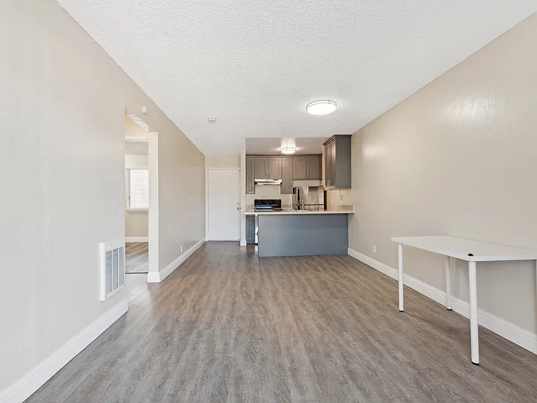 2732 Haste Street — Photo 22