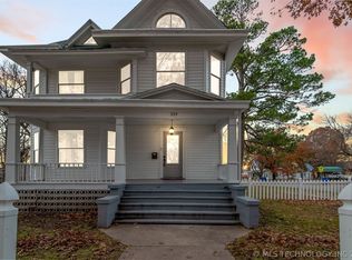 229 E St, Miami, OK 74354