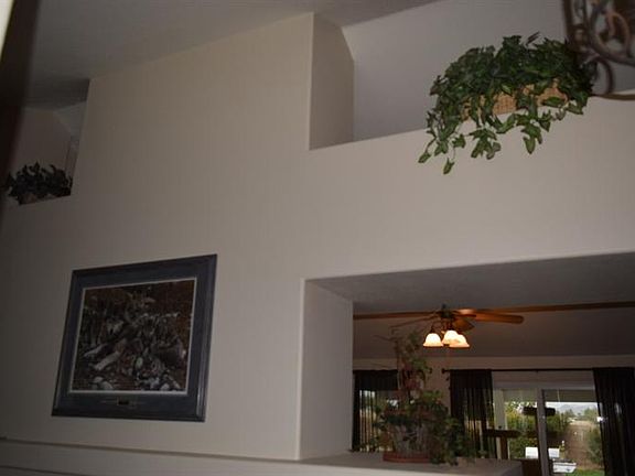 4th image of 13655 La Villa Dr