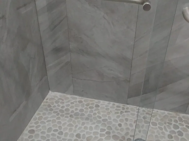 2539 Hubbard St #2 — Photo 13