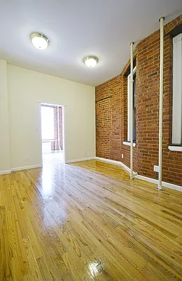 Rented by Bold New York | media 26