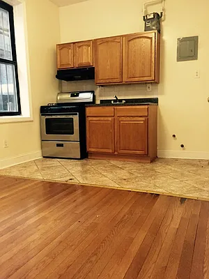 Rented by Bohemia Realty Group | media 12