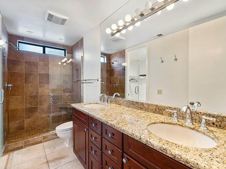 67595 Lagos Way — Photo 15