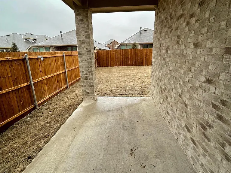 3700 Milkweed Rd — Photo 16