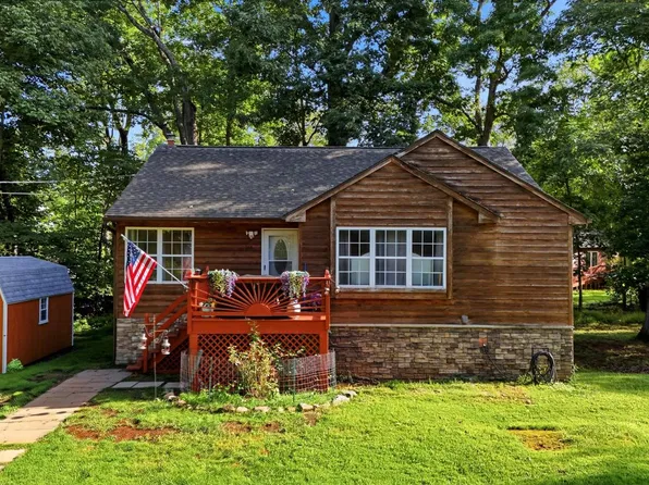 139 Dawn Ln, Harpers Ferry, WV 25425
