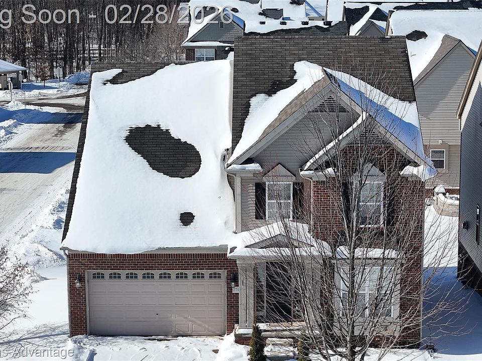 1st image of 27455 Harrington Way