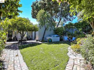 5970 Rincon Dr, Oakland, CA 94611