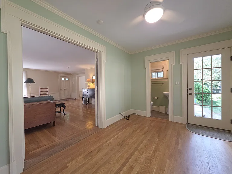 11 Alden Ave — Photo 23