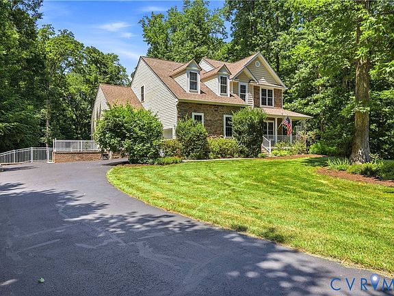 3rd image of 7004 Kimberly Jane Ct