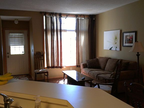 3rd image of 9207 Troon Ct