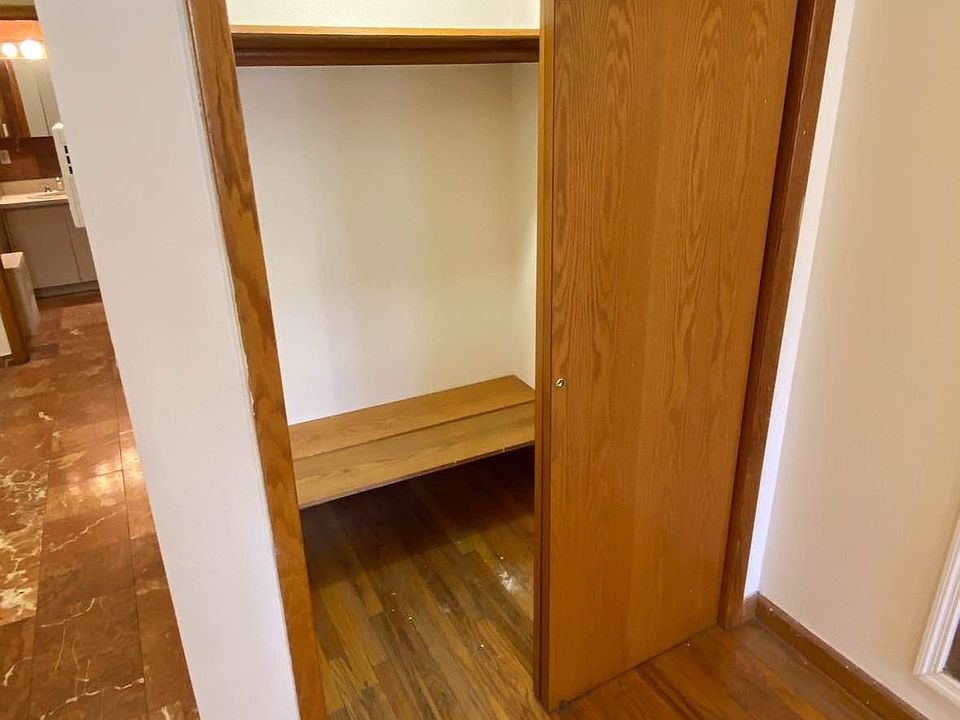 2nd image of 405 E 69th St APT 3B