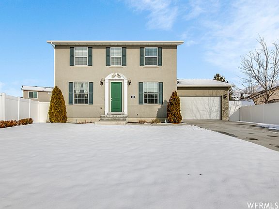 2nd image of 421 E Angell Way