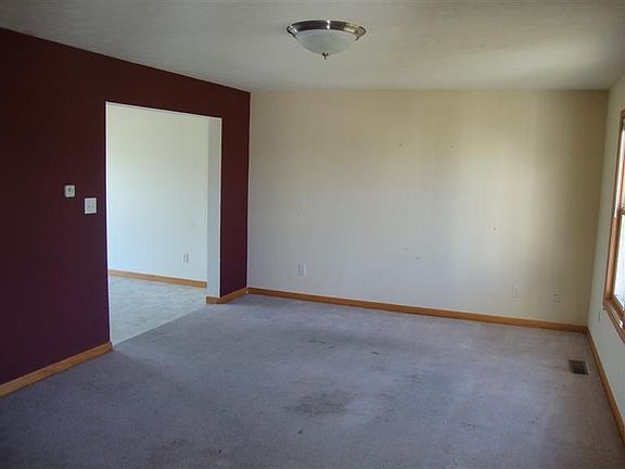 3rd image of 2967 N Larkspur Ct