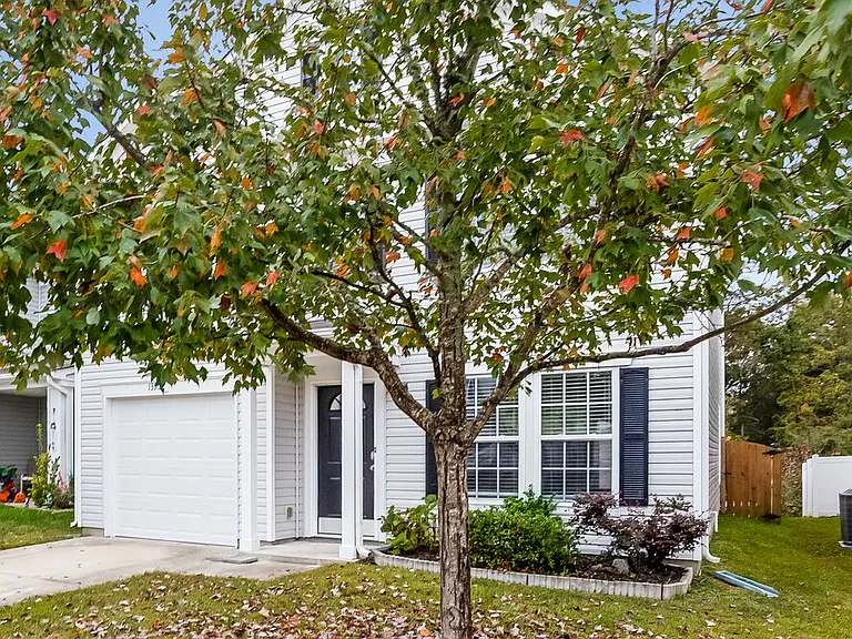 1350 Haestad Ct — Photo 5