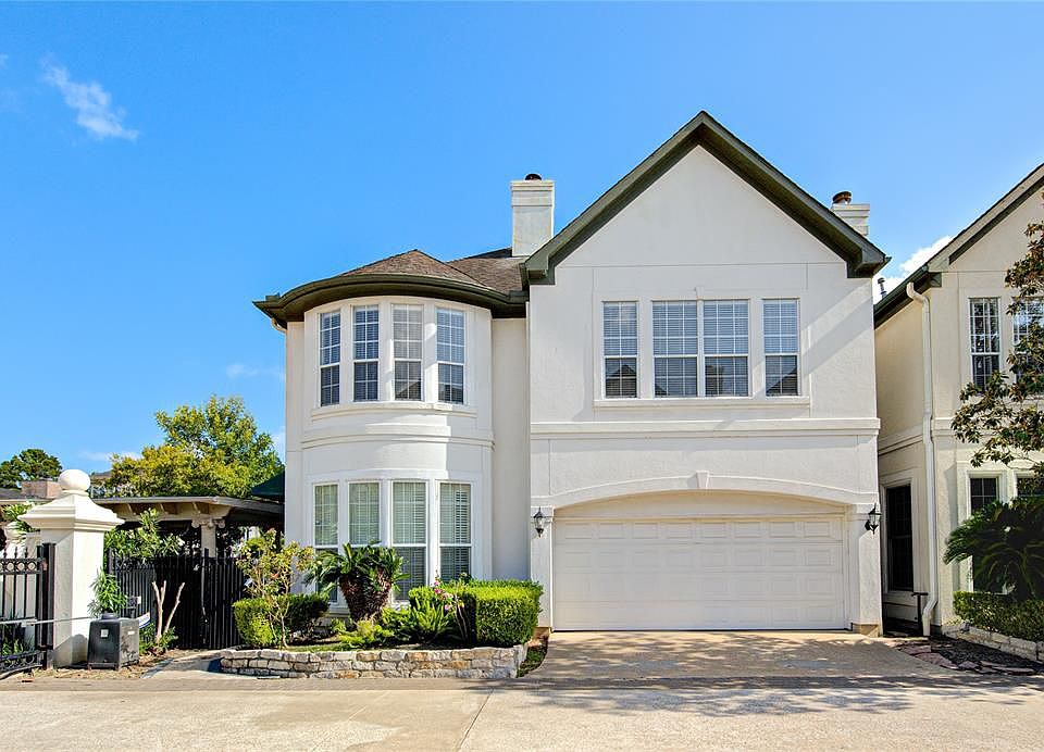 1st image of 2124 Nantucket Dr #A