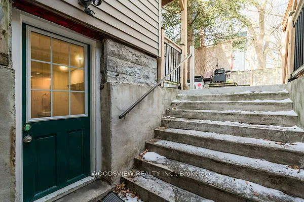 237 Rhodes Ave — Photo 13