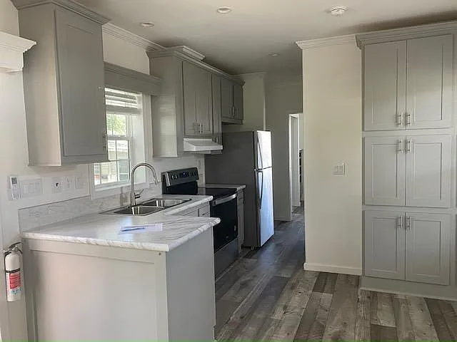 Dade City RV Resort — Photo 17