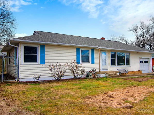 112 Trammell Ave, Canton, NC 28716