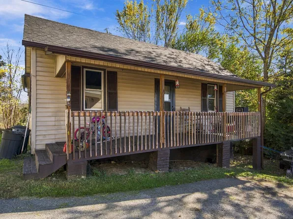 348 Middle St, Fries, VA 24330